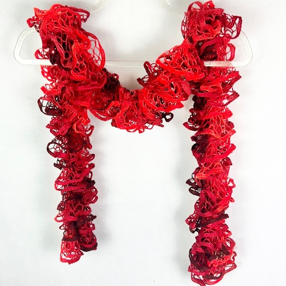 🌹❤️ Random Reds BUNDLE of 9 Scarves!! ❤️🌹 - Picture 12 of 16